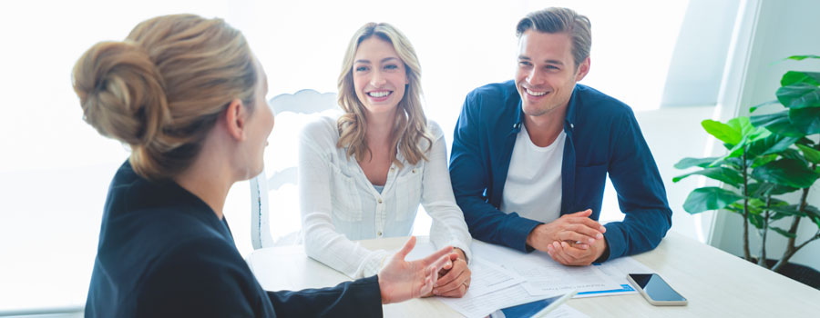 5 things to consider when choosing a strata debt collection agency Article header image